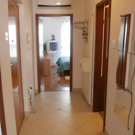 With Wifi Lovran, Opatija - 7886 Appartement